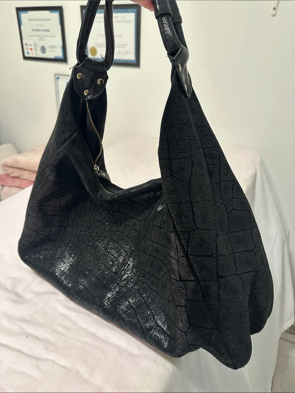 Lola Bernard Leather Elegant Black Crocodile-Embossed shoulder Hono Large Bag